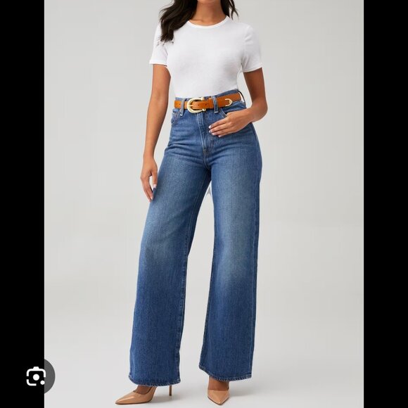 Levis Ribcage Wide Leg - Picture 3 of 5